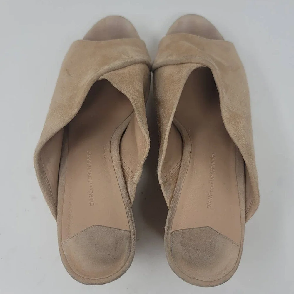 Diane Von Furstenberg Platform Wedge Slide Sandals Women's Size 9 M Tan Suede